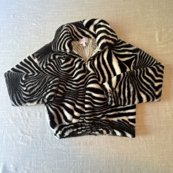 Honey & Sparkle Faux Fur Soft Zebra Print Cropped 1/4 Zip Pullover Size Small - Picture 4 of 10